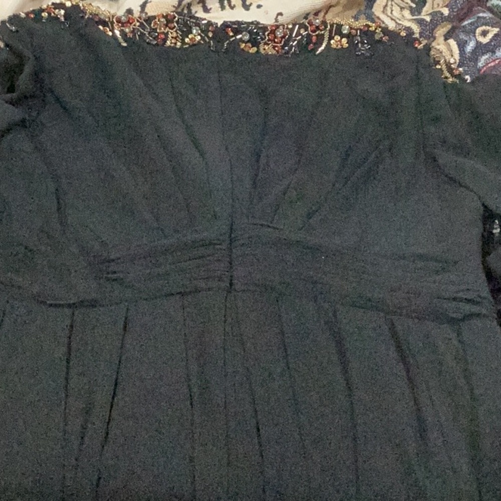 Mac Duggal new without tag size 14 maxi dress chiffon embellished shoulders - Picture 9 of 10